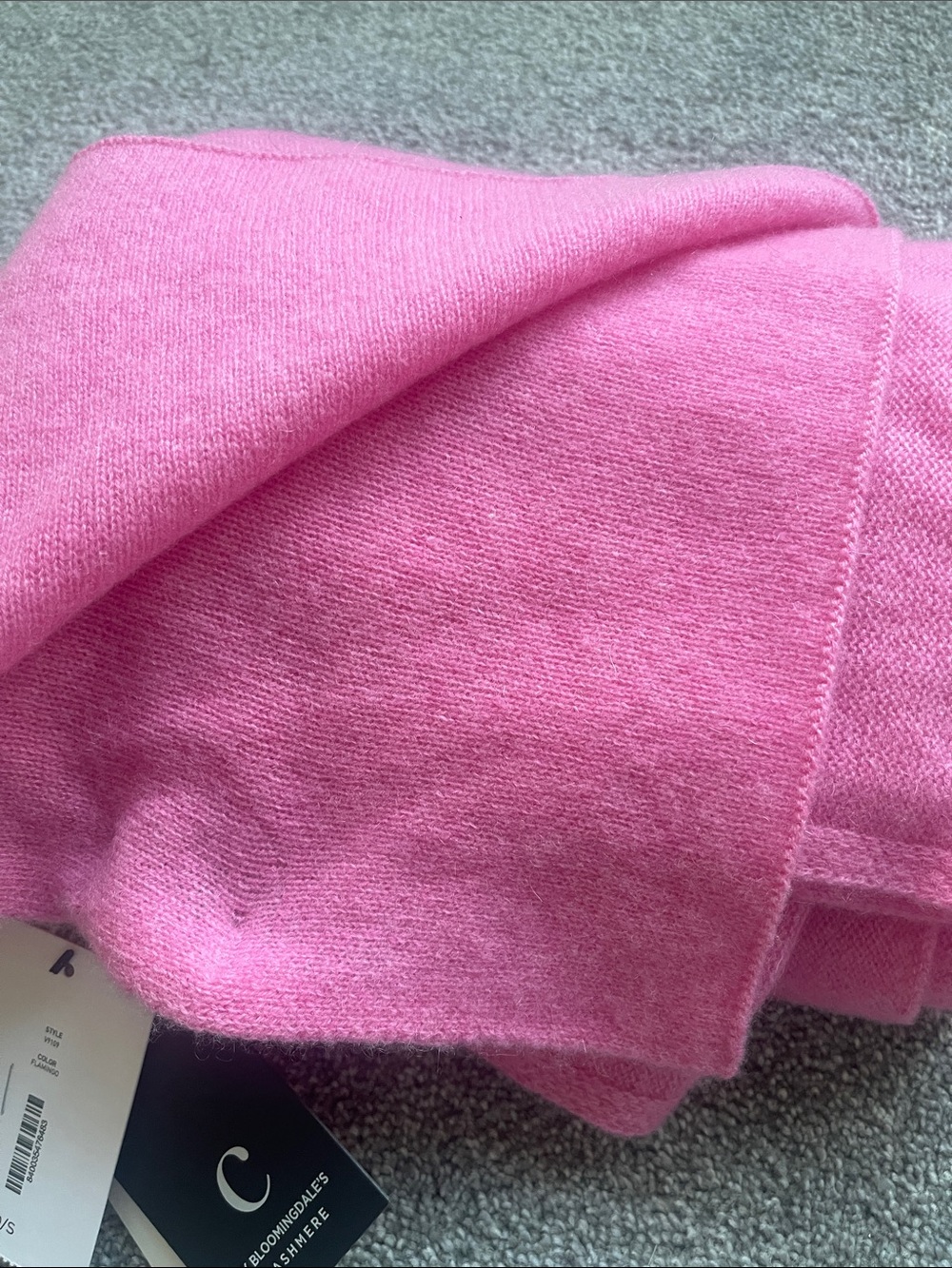 Cashmere wrap/scarf Women's Cozy Wrap Scarf  price is for one pink or blue - Picture 6 of 16